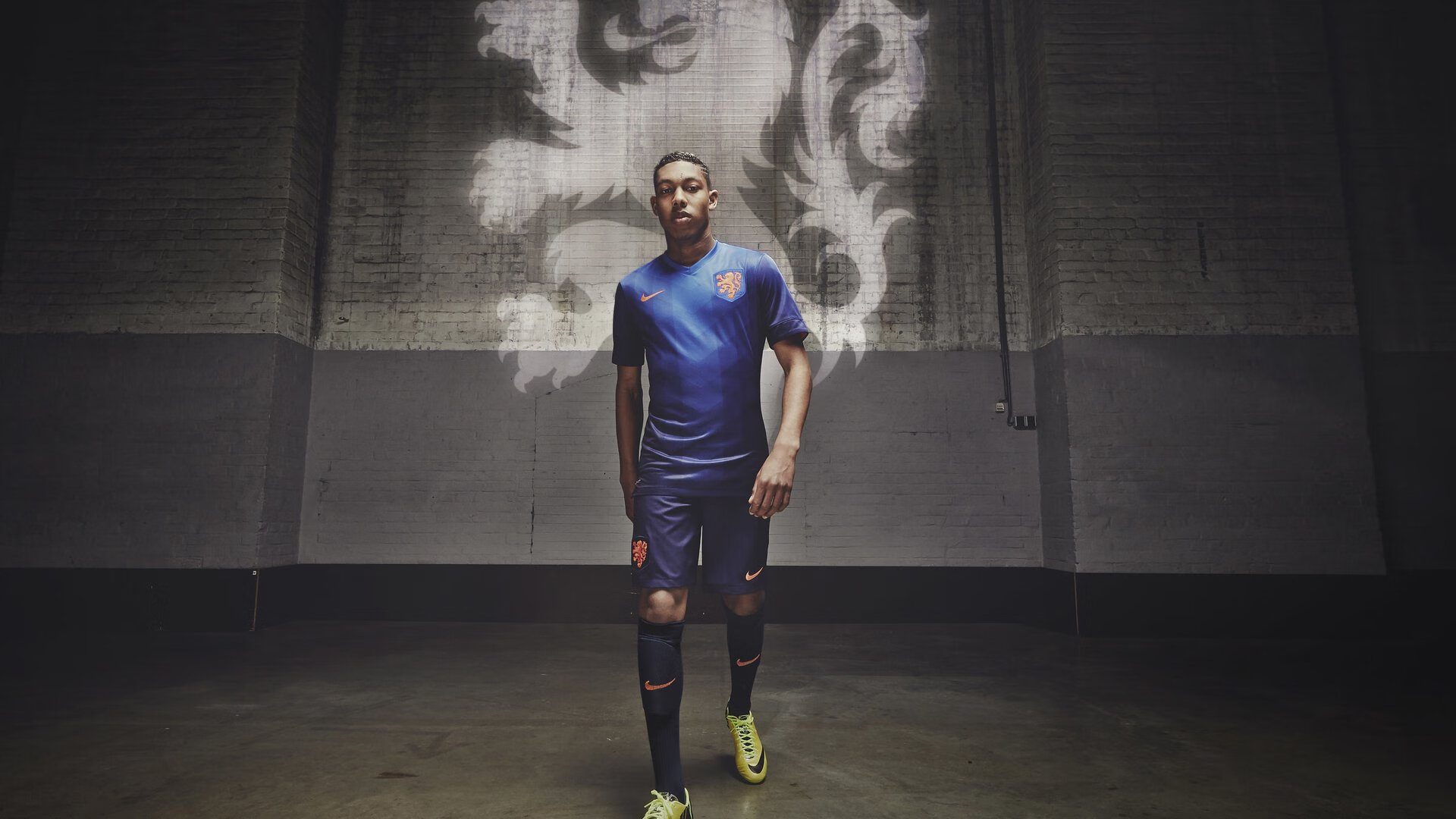 维尔·冯·威克：南非队锋线主力，压制对方防守的关键人物，维尔纳冯弗里奇